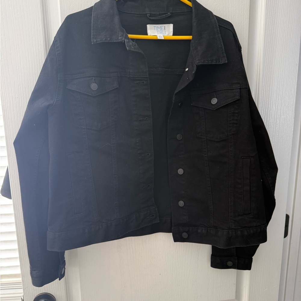 Time and Tru Dark Denim Jacket